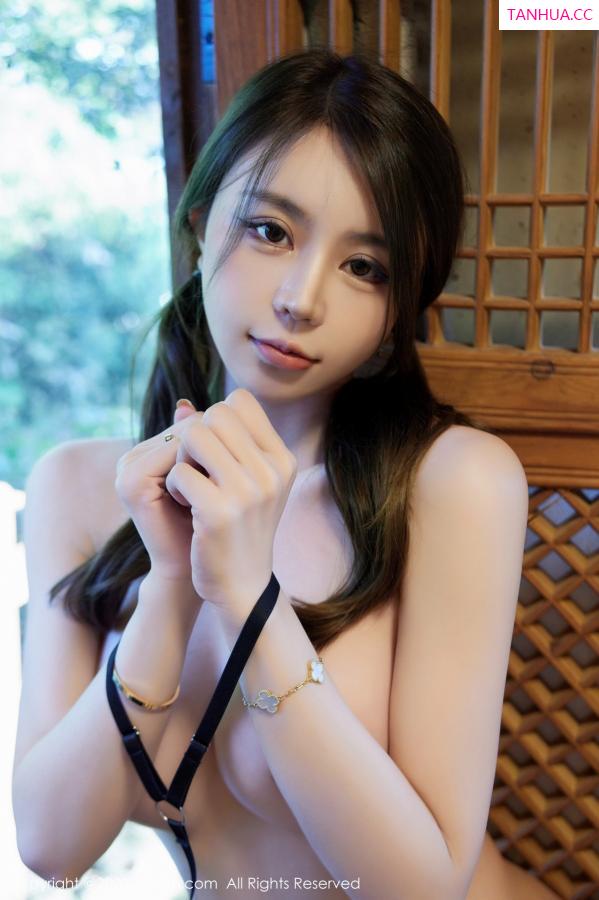 tina_甜仔  [XiuRen]高清写真图 2023.11.28 No.7730 tina_甜仔 济州岛旅拍第60张图片